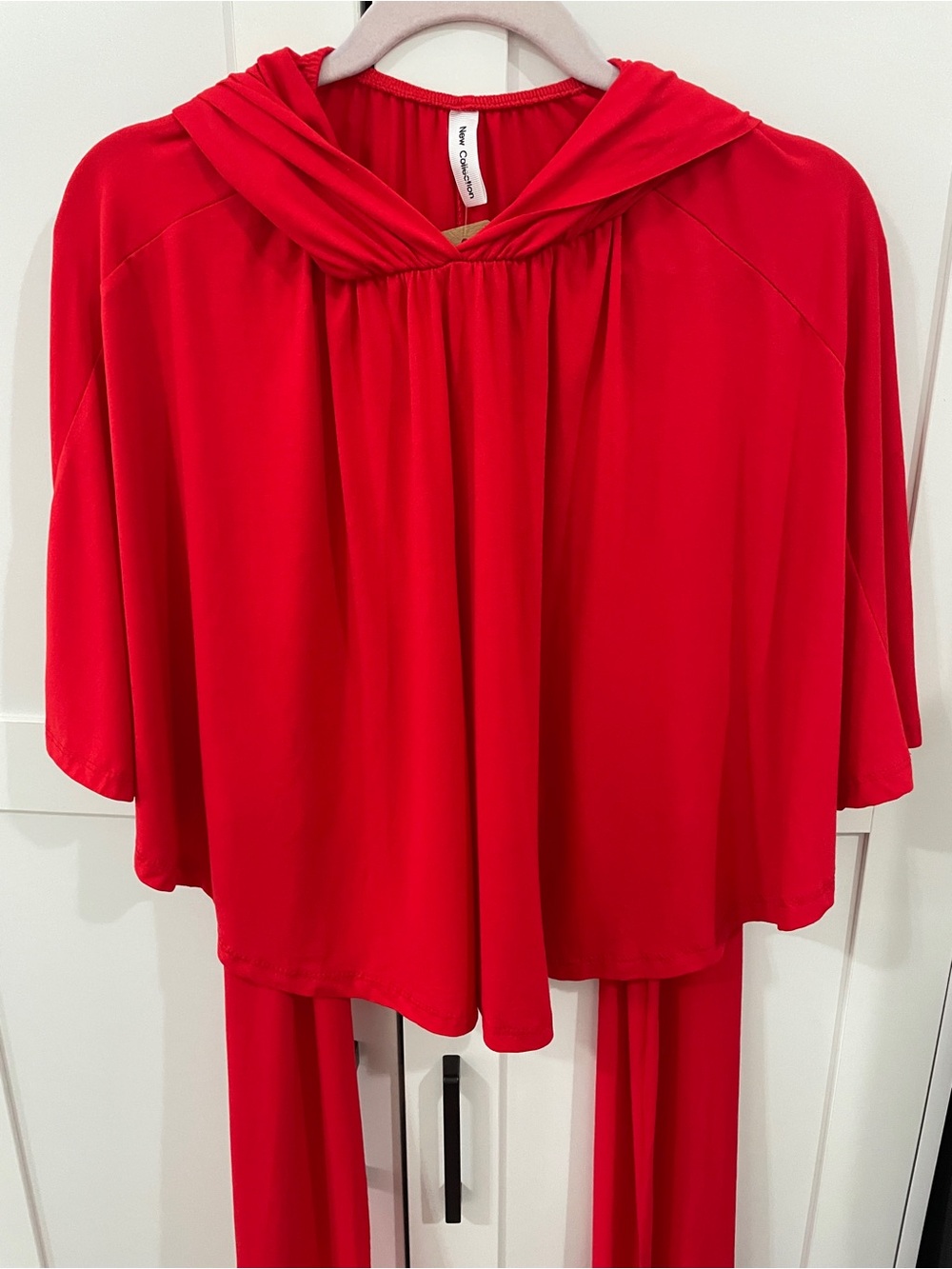 NWT CDC Barcelona Red Cape Sleeve Scarf Tie Blouse NWT Made in Italy Holiday